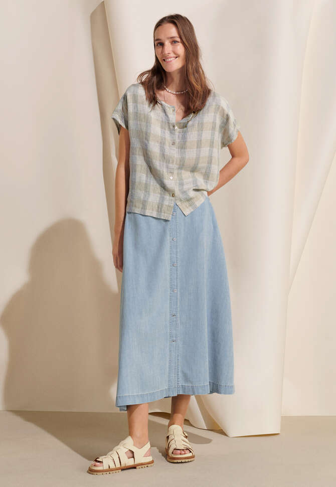 Indigo-dyed skirt, Pale denim, completeTheLook