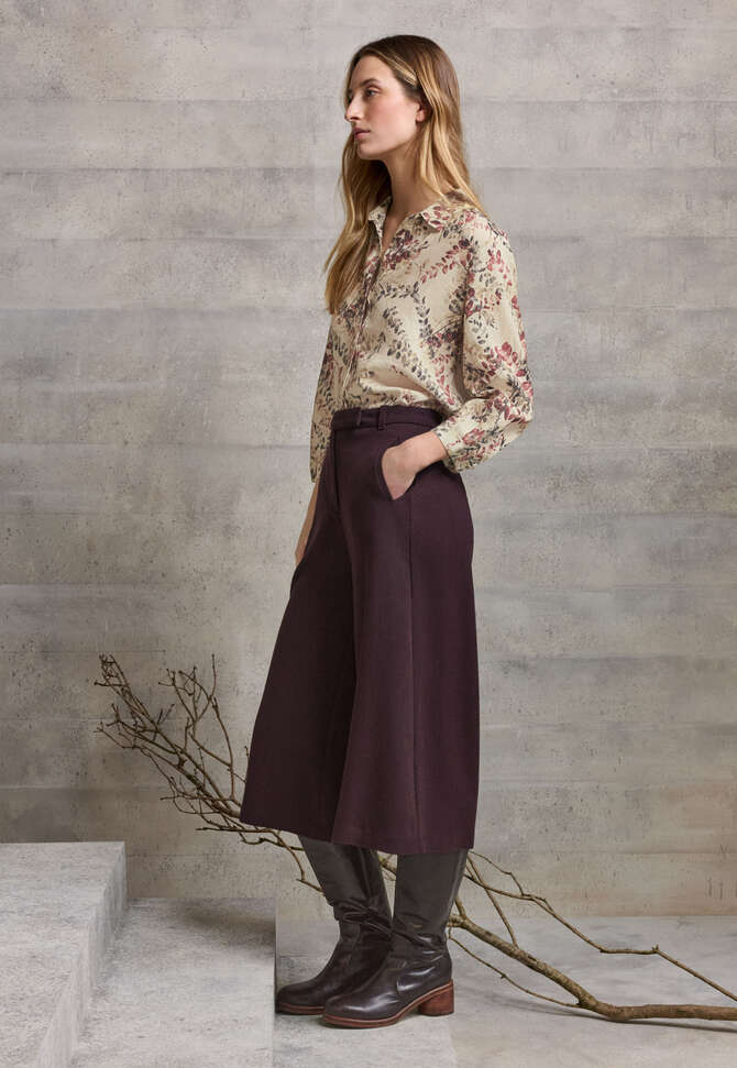 Tailored culottes, Claret, completeTheLook