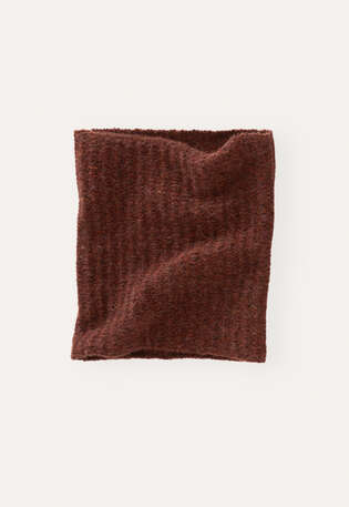 Knitted snood, Dark copper, webstill