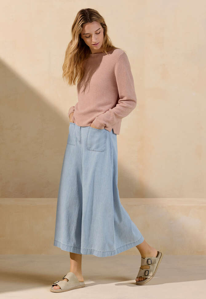 Indigo-dyed culottes, Pale denim, completeTheLook