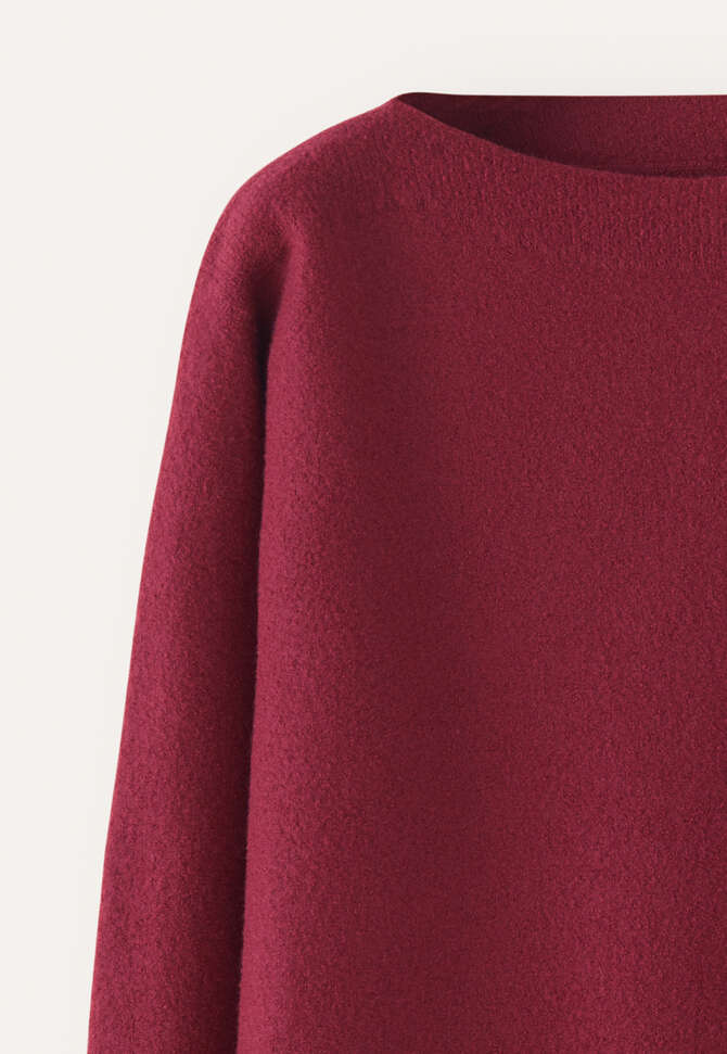Boxy sweater, Cranberry, completeTheLook