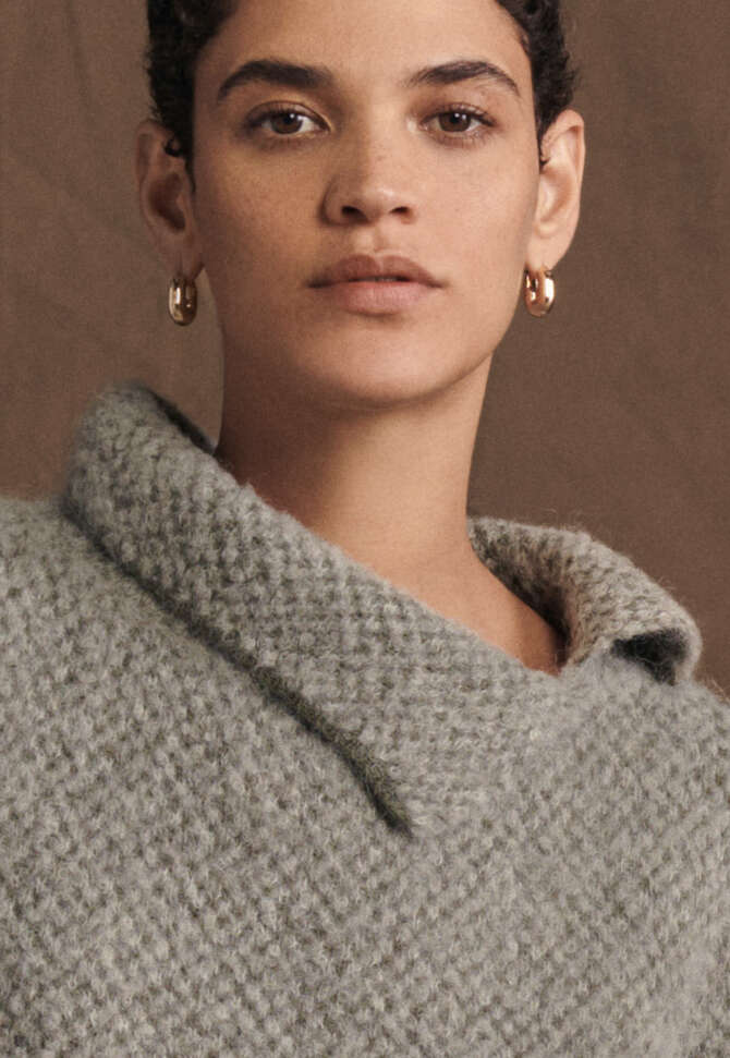 Hoop earrings, Gold, completeTheLook