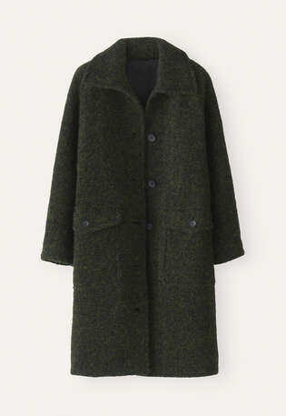 Raglan-sleeve coat, Dark forest, webstill