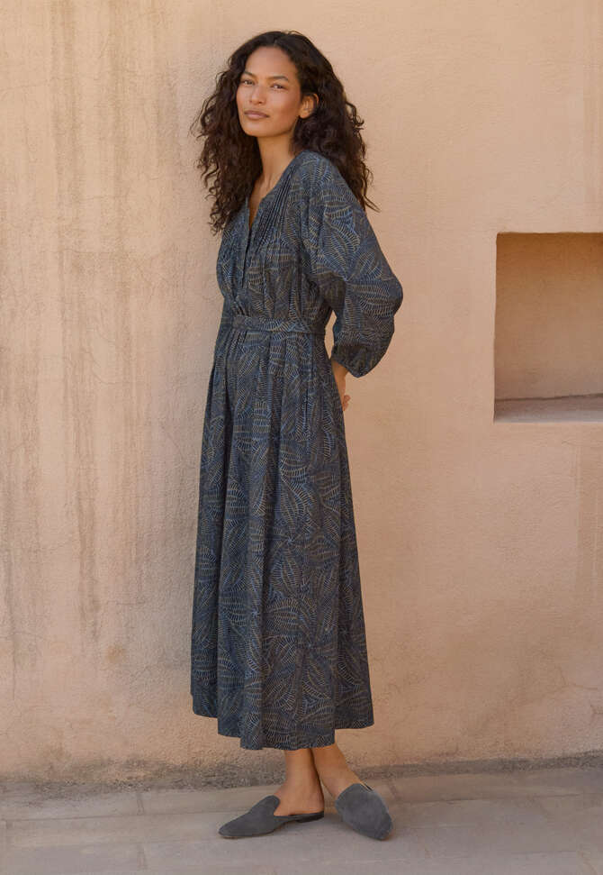 Printed dress with waist ties, Dark blue, completeTheLook