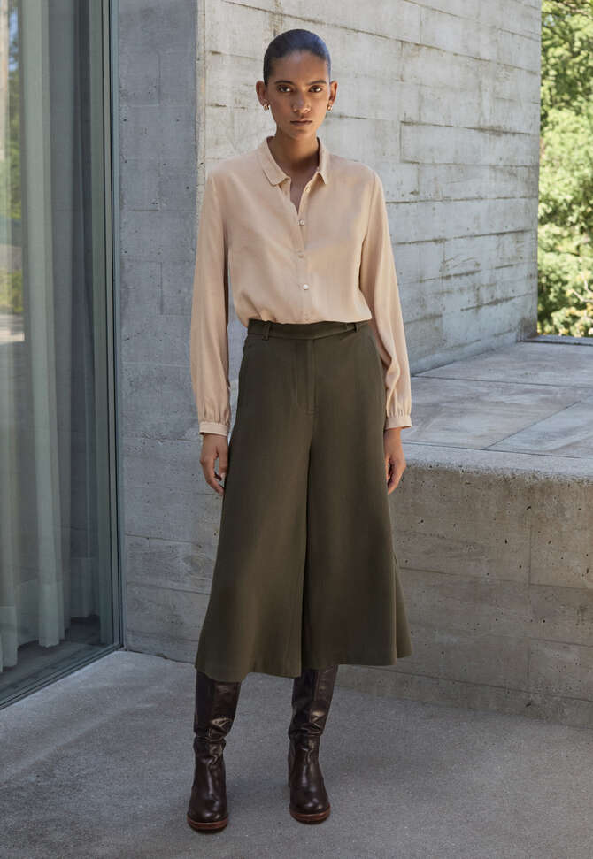 Rounded collar blouse, Soft fawn, completeTheLook