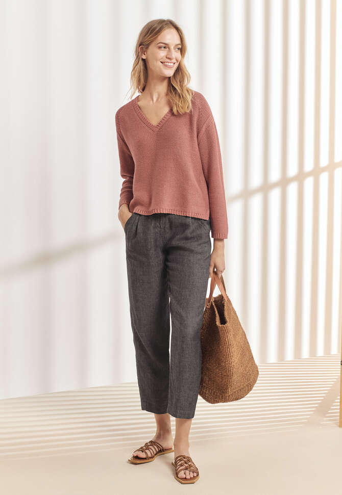 V-neck sweater, Blush, completeTheLook