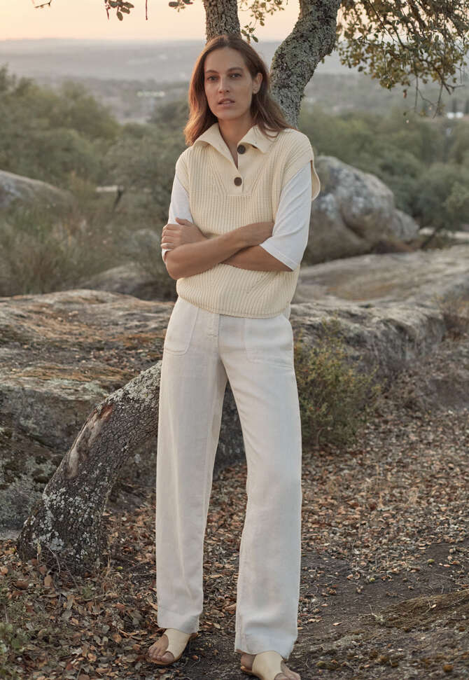Sleeveless sweater, Cream, completeTheLook
