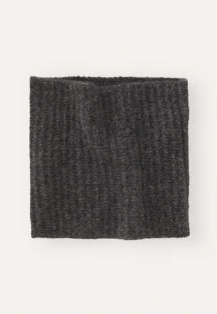 Boucl&eacute; snood, Charcoal, webstill