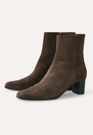 Heeled boots, Walnut, webstill