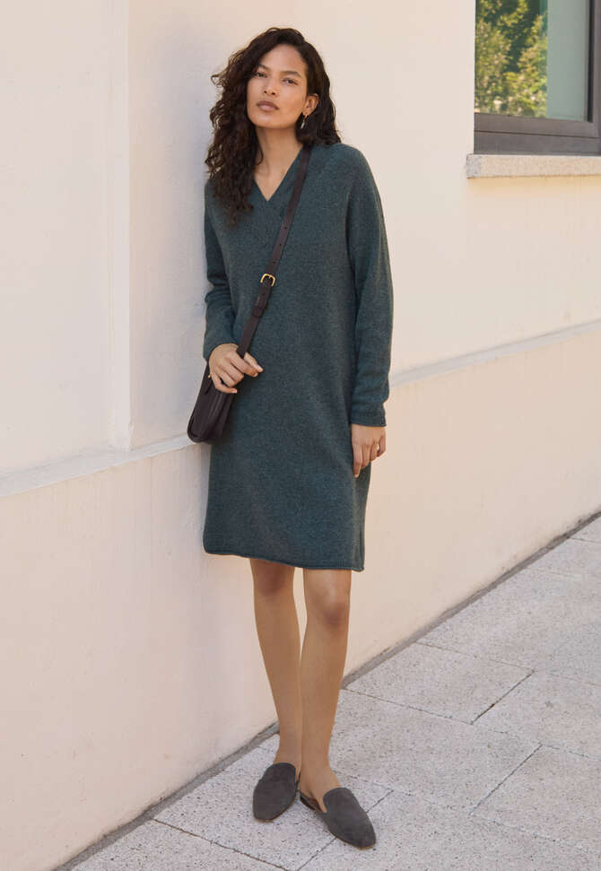 Knitted v-neck dress, Petrol slate, completeTheLook