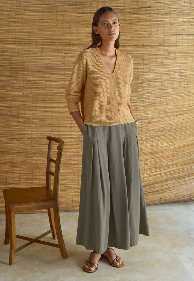 Long pleated skirt, Khaki green, completeTheLook