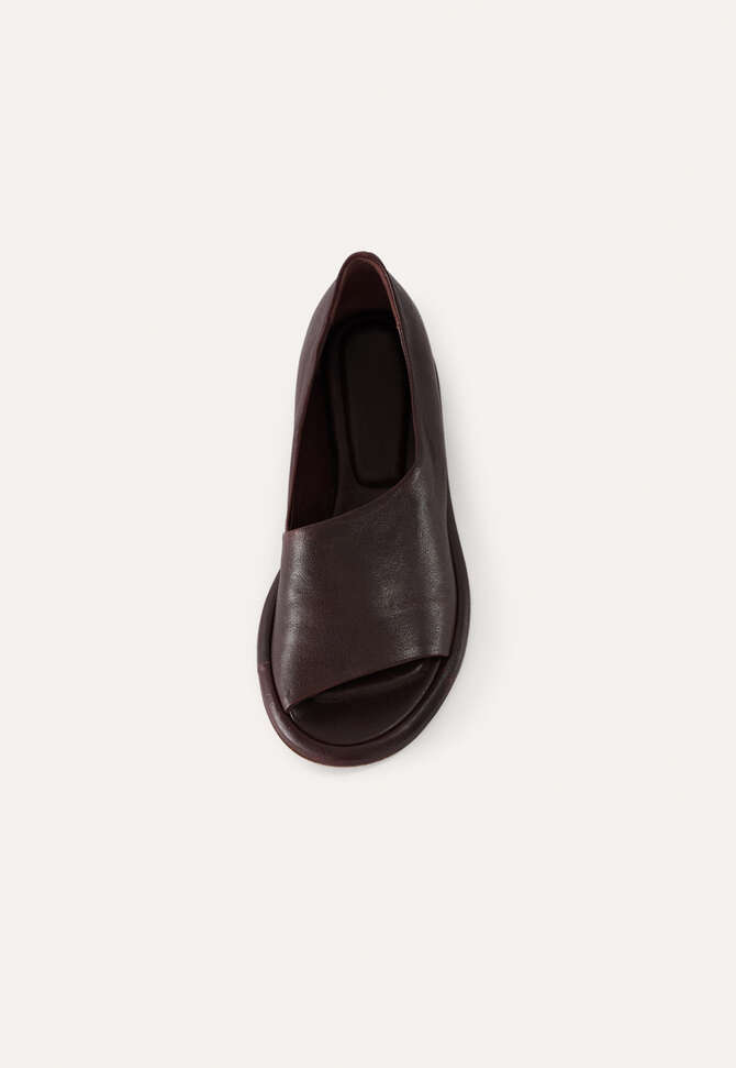 Cut-away leather shoe, Dark brown, completeTheLook