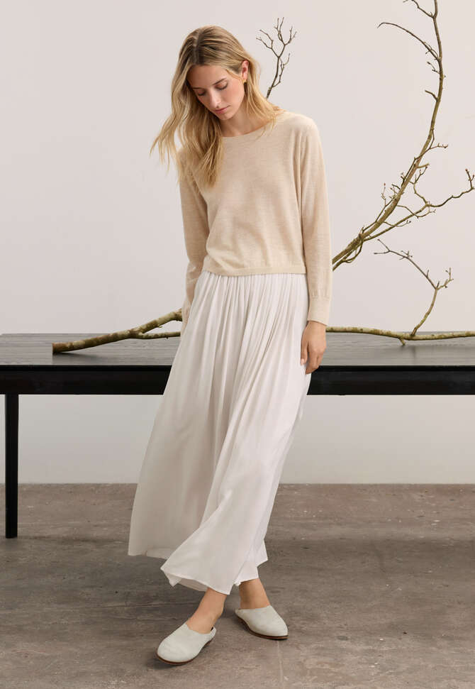 Crew-neck sweater, Pale fawn, completeTheLook