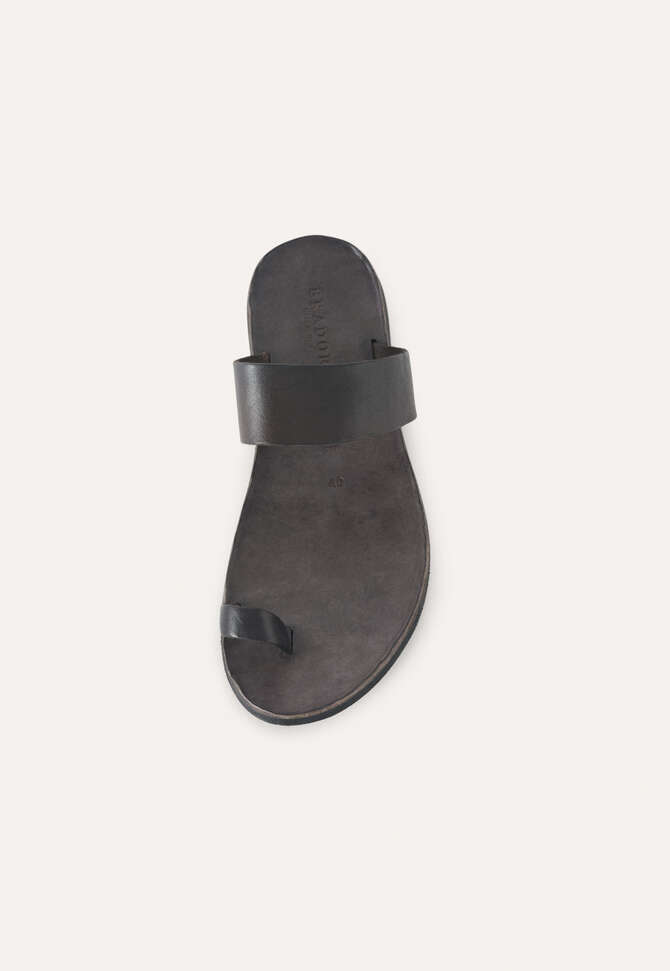 Toe-strap sandals, Dark brown, completeTheLook