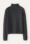 Cable-yoke sweater, Charcoal, webstill