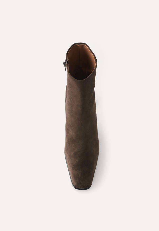 Heeled boots, Walnut, completeTheLook