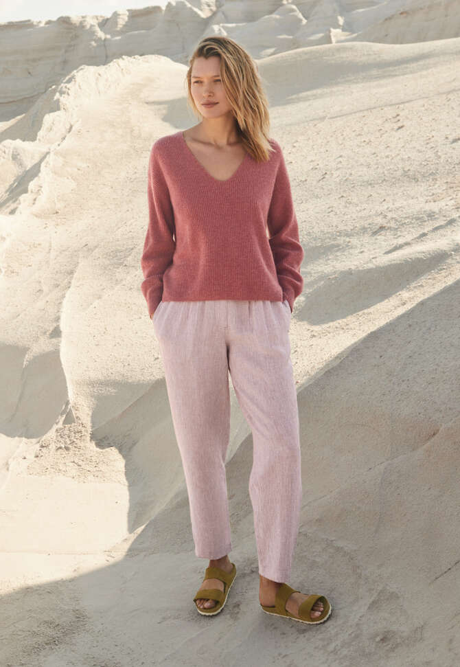 Tapered trousers, Coral pink, completeTheLook