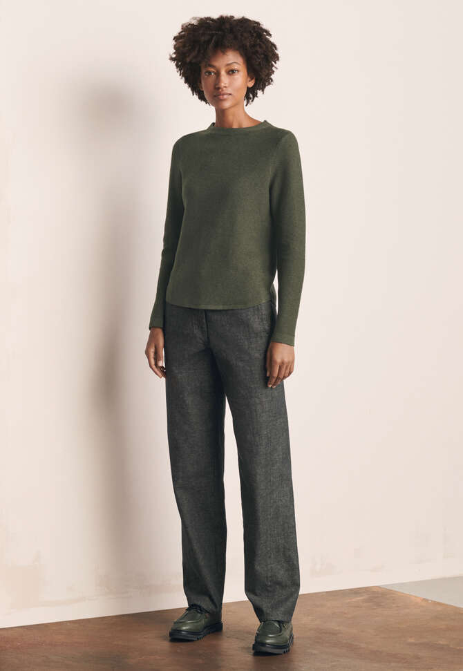 Curved-seam trousers, Black fawn, completeTheLook