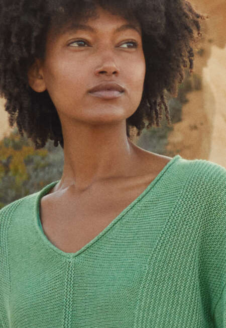 V-neck ribbed panel sweater, Jade green, completeTheLook