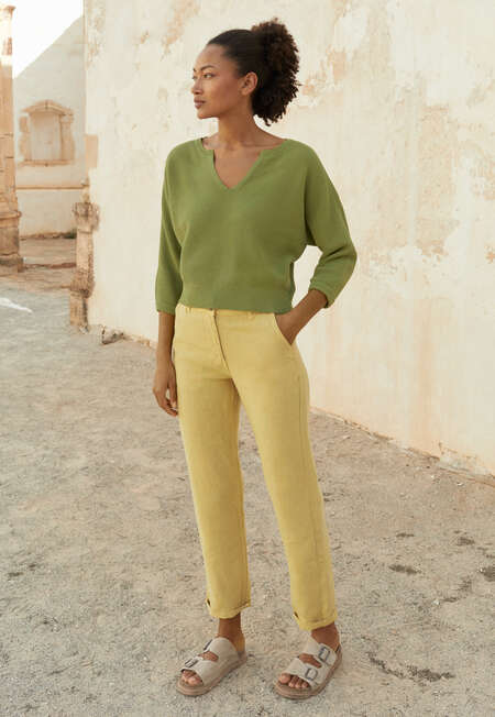 Slim-leg jeans, Soft gold, completeTheLook