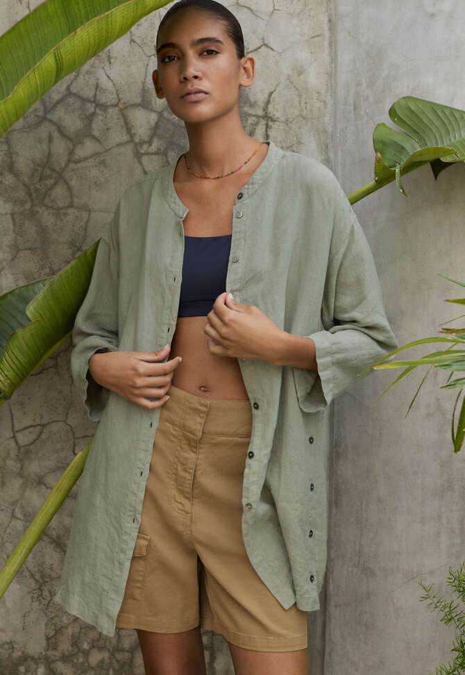Pocket-detail shorts, Dark sand, completeTheLook