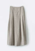 Pleated skirt, Fawn grey, webstill