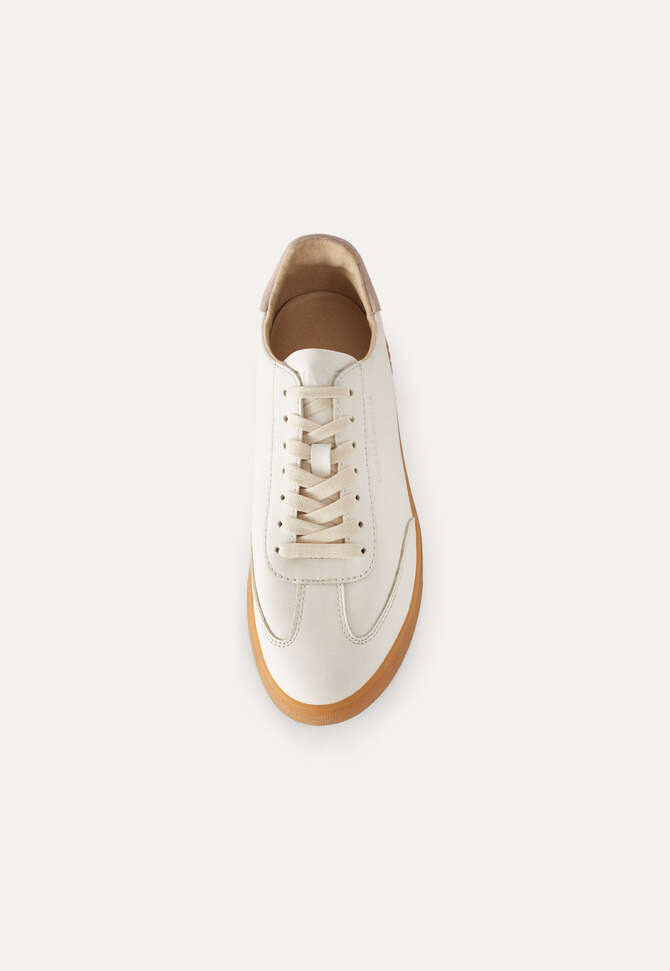 Lace-up trainers