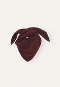 Triangle scarf, Blackberry, webstill