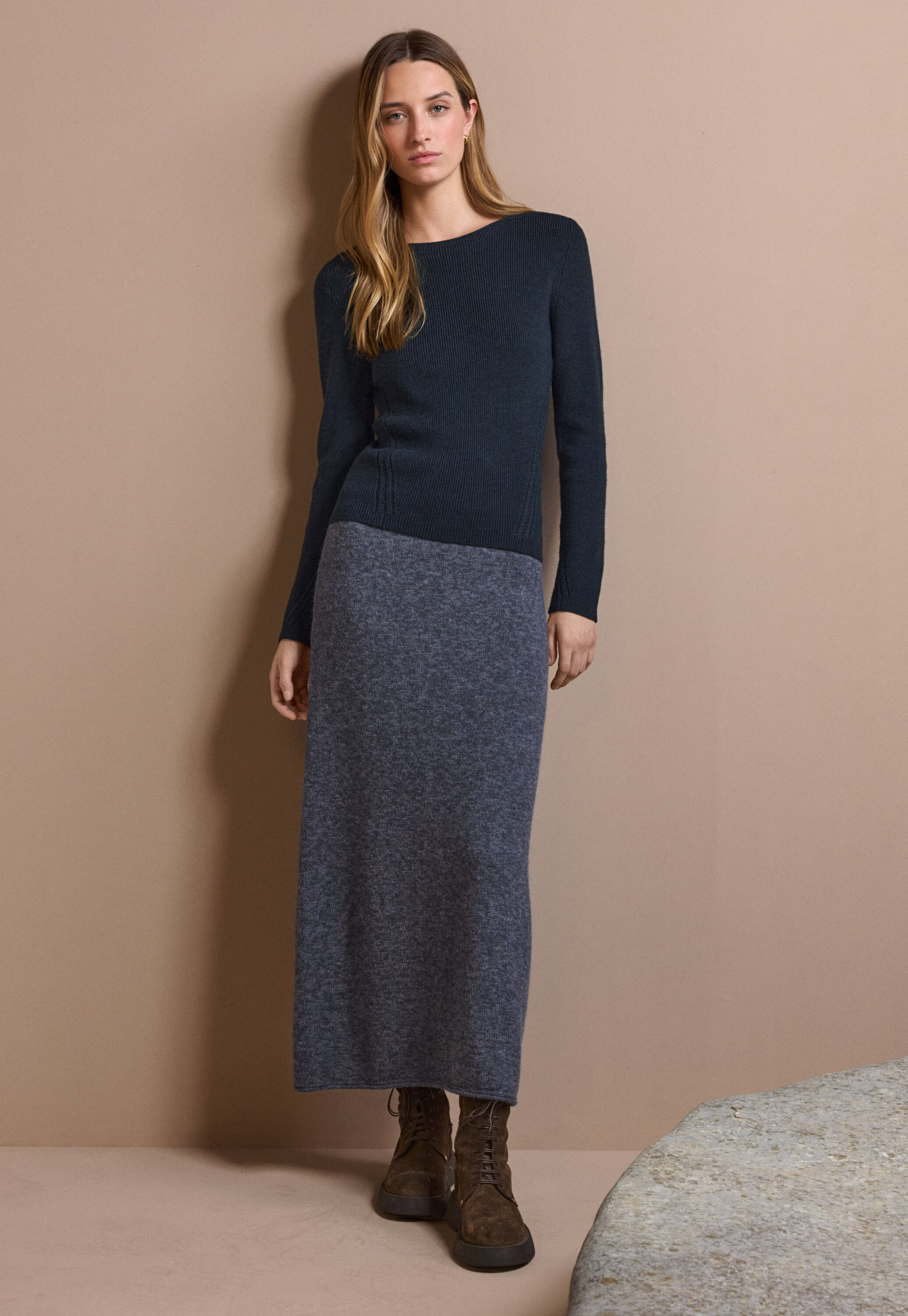Knitted skirt