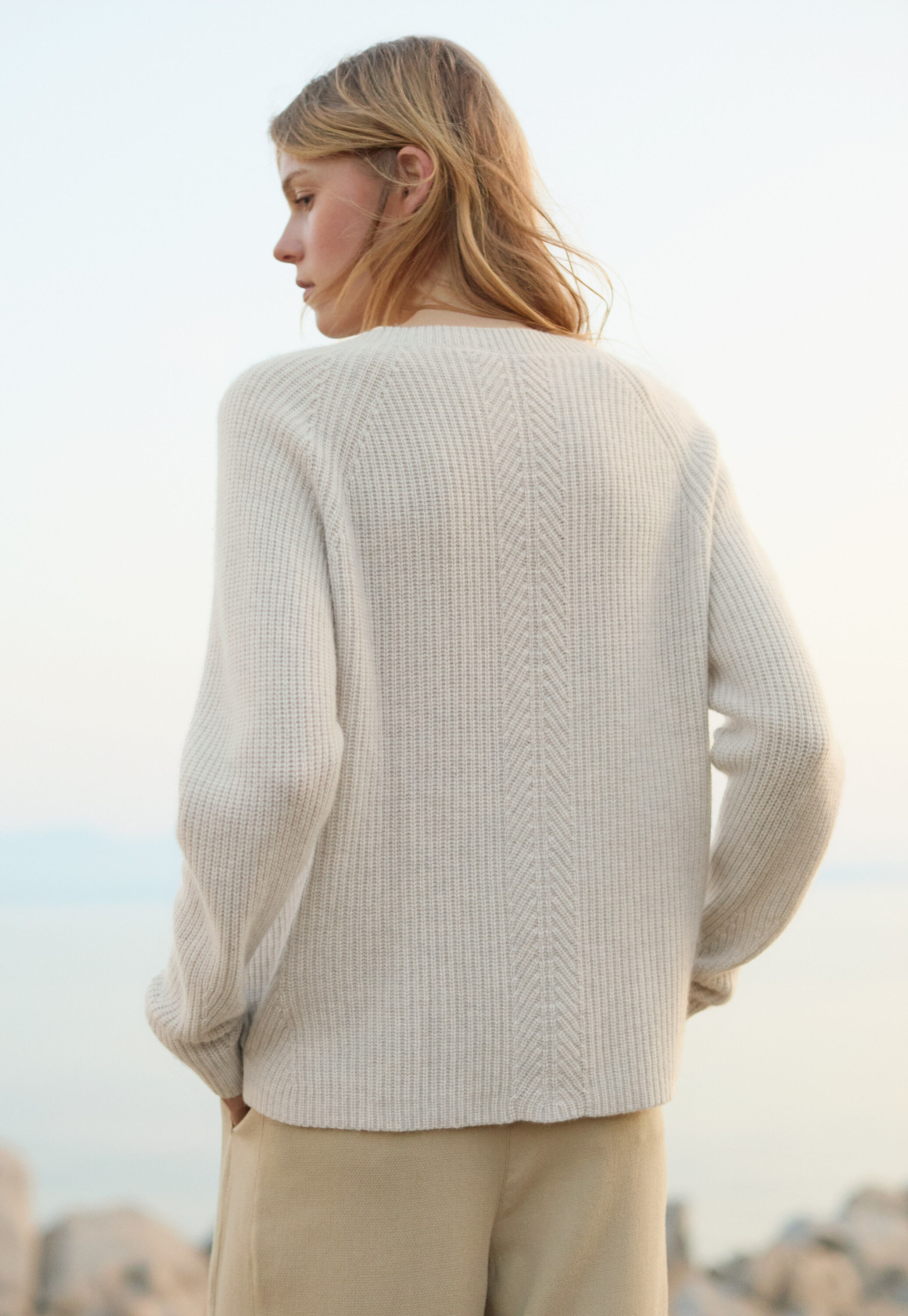Round-neck sweater