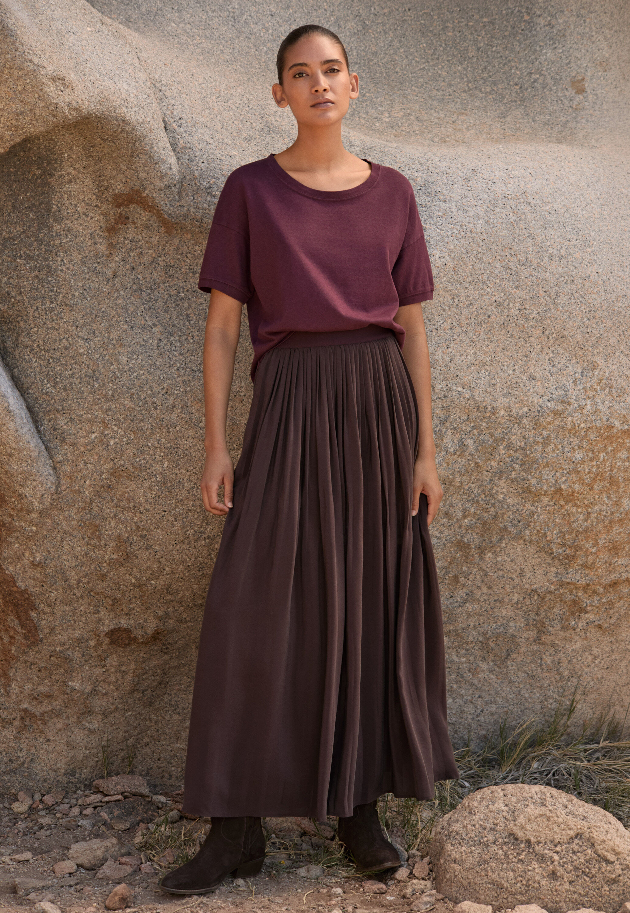 Long pleated skirt, Dark chocolate, large