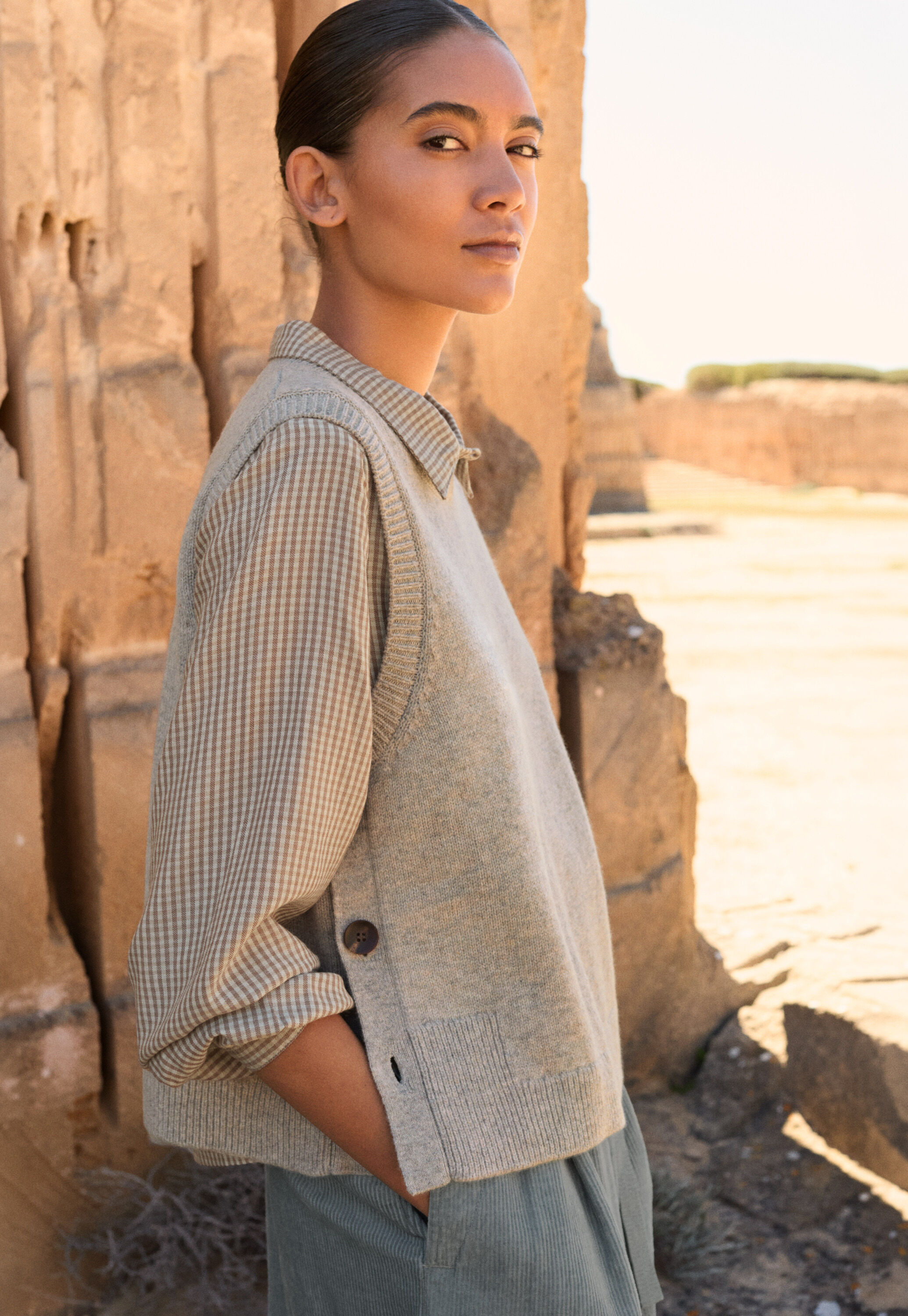 Round-neck sweater
