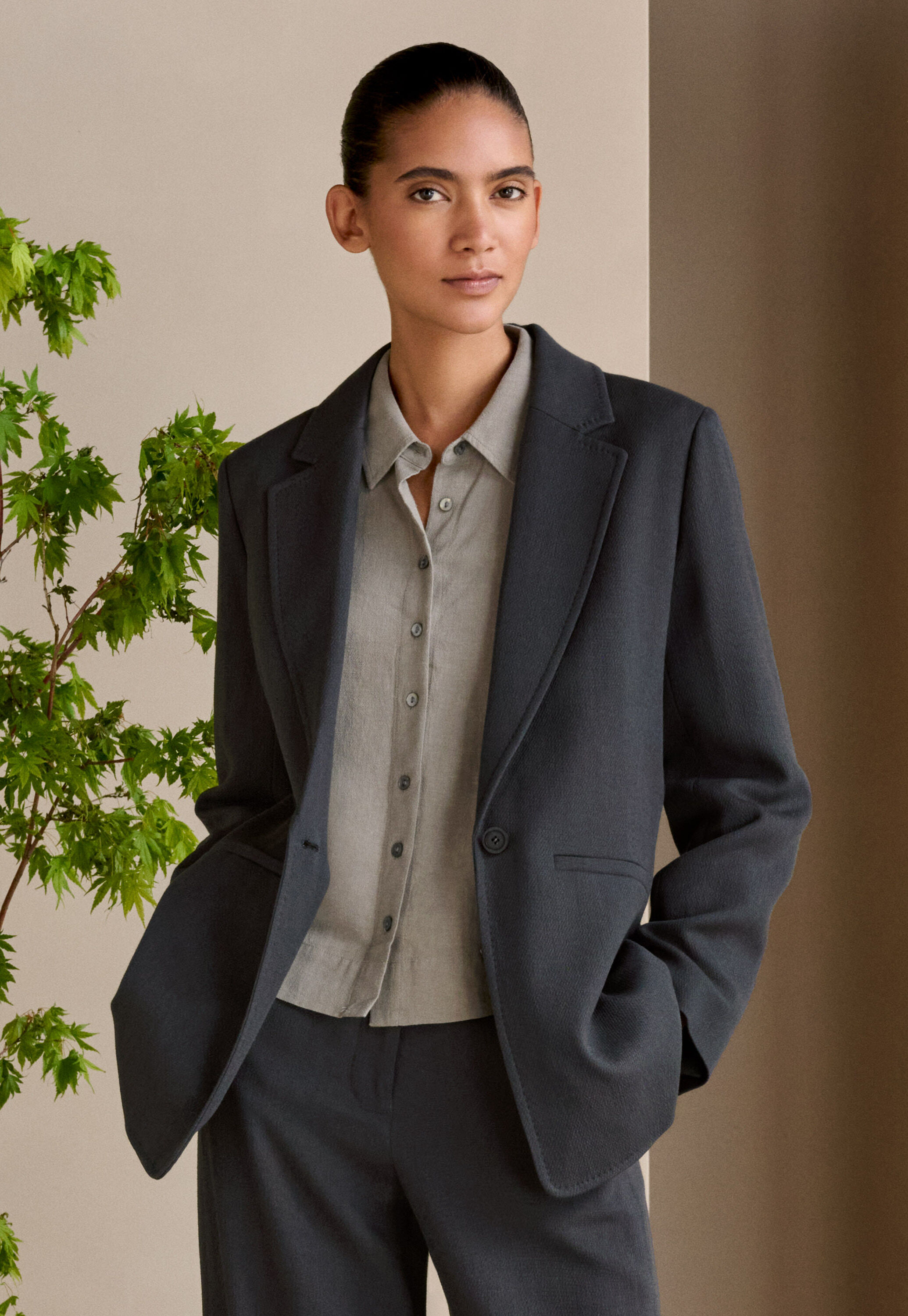Edge-to-edge cardigan