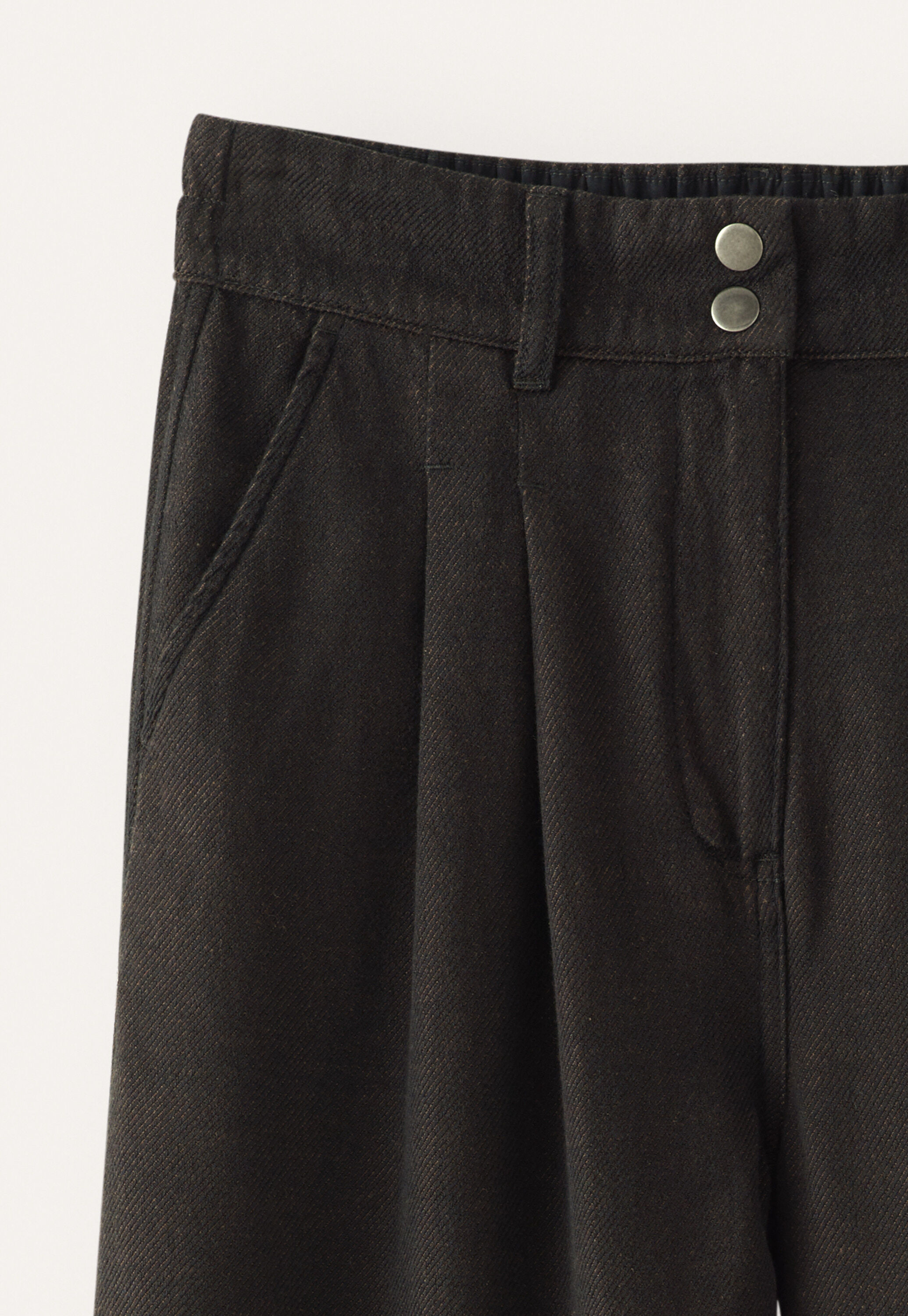 Tapered trousers