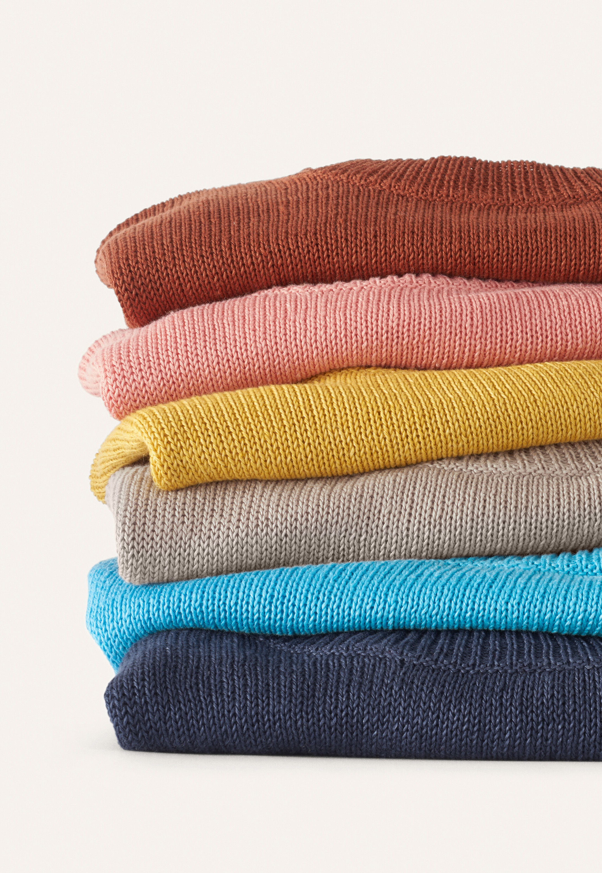 Round-neck sweater