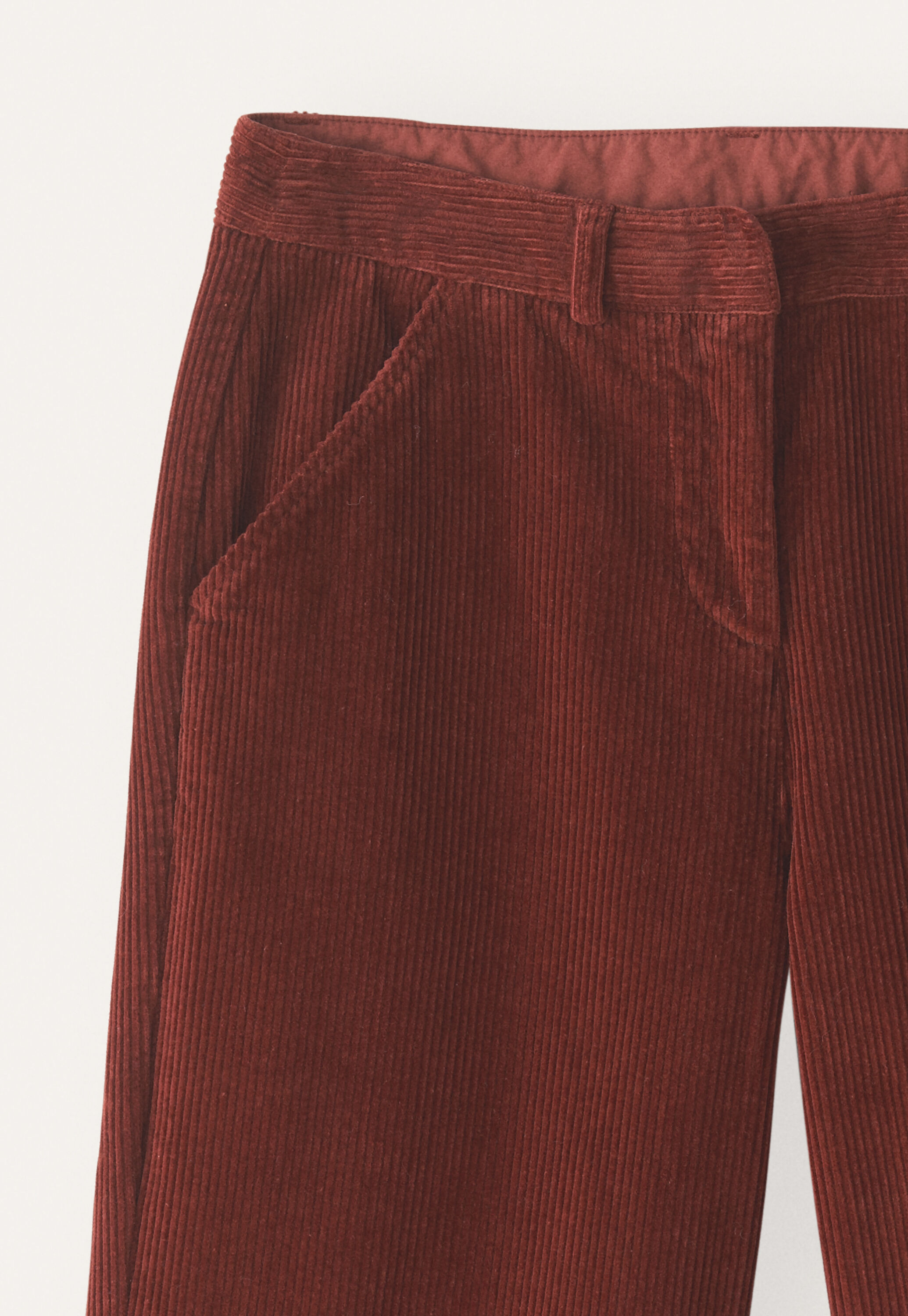 Wide-leg trousers
