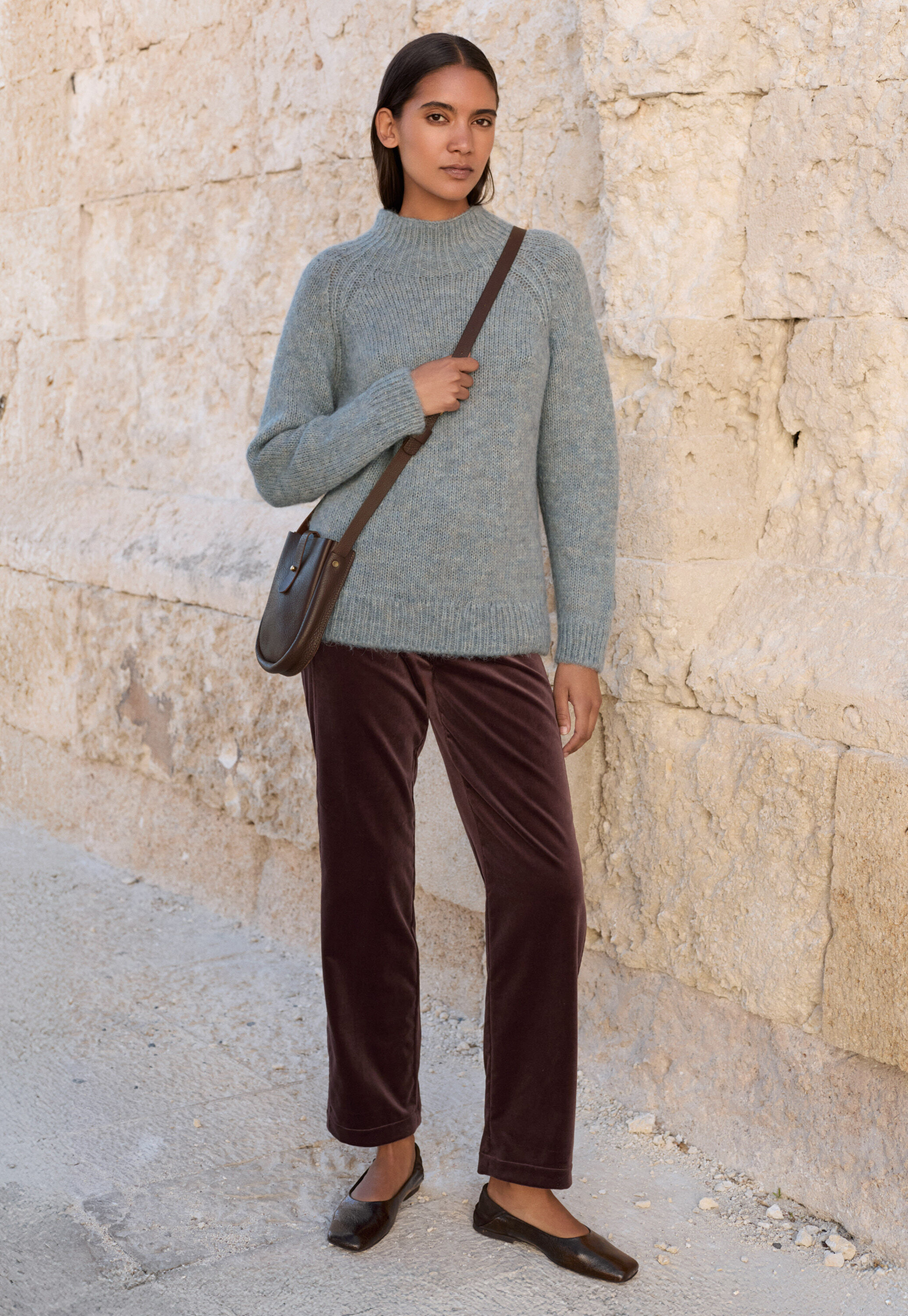 Straight-leg trousers