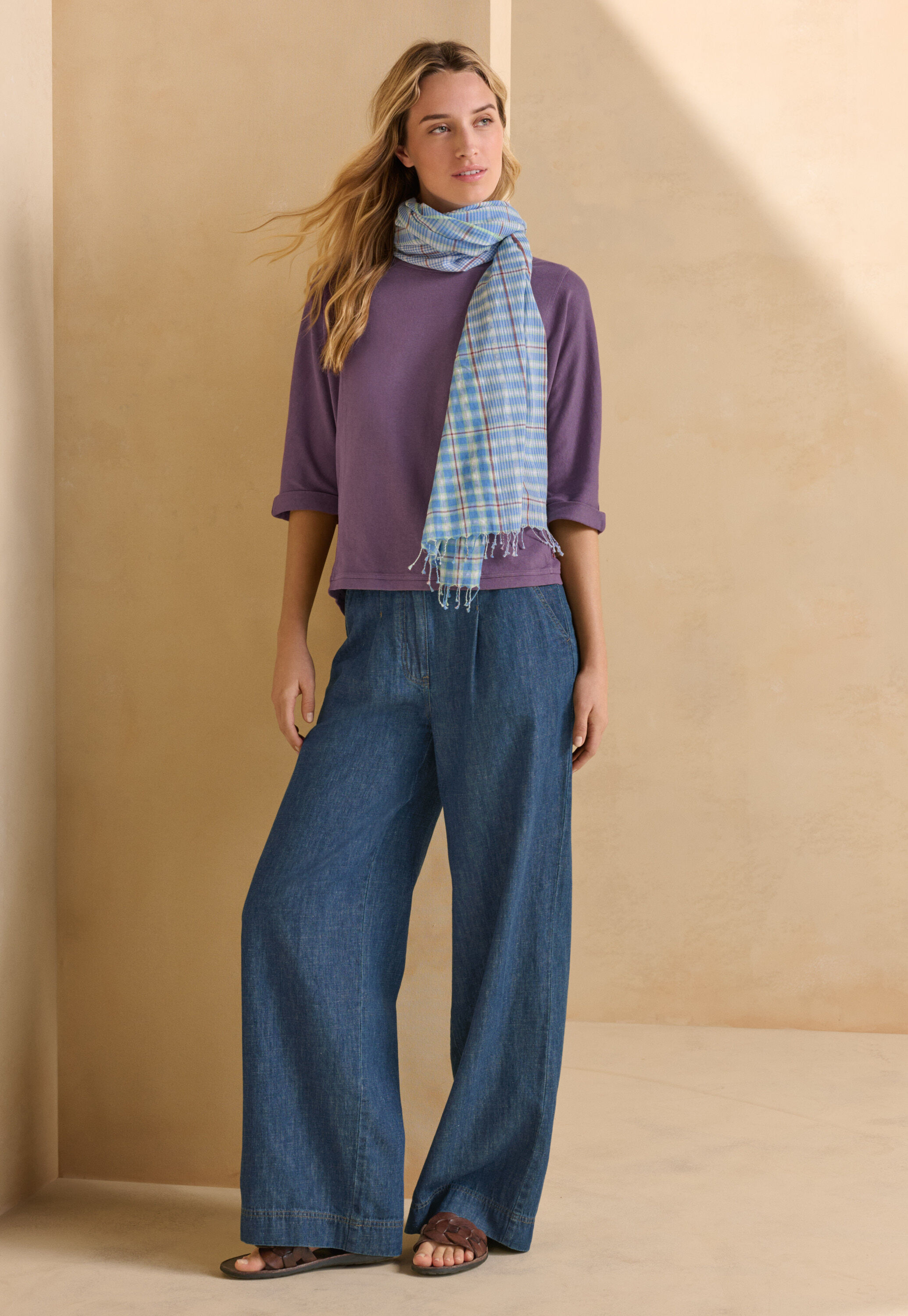 Panelled top