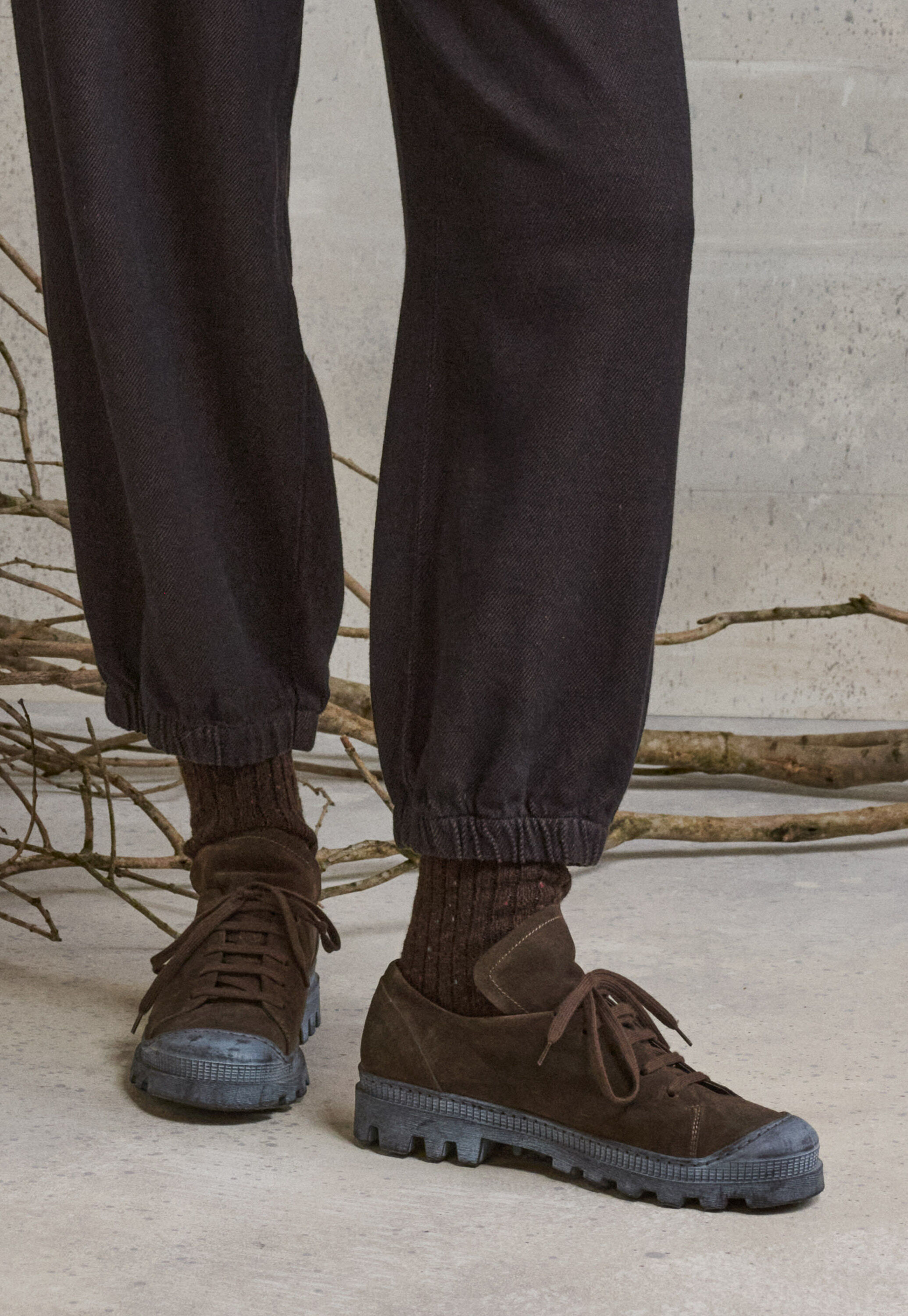 Lace-up trainers