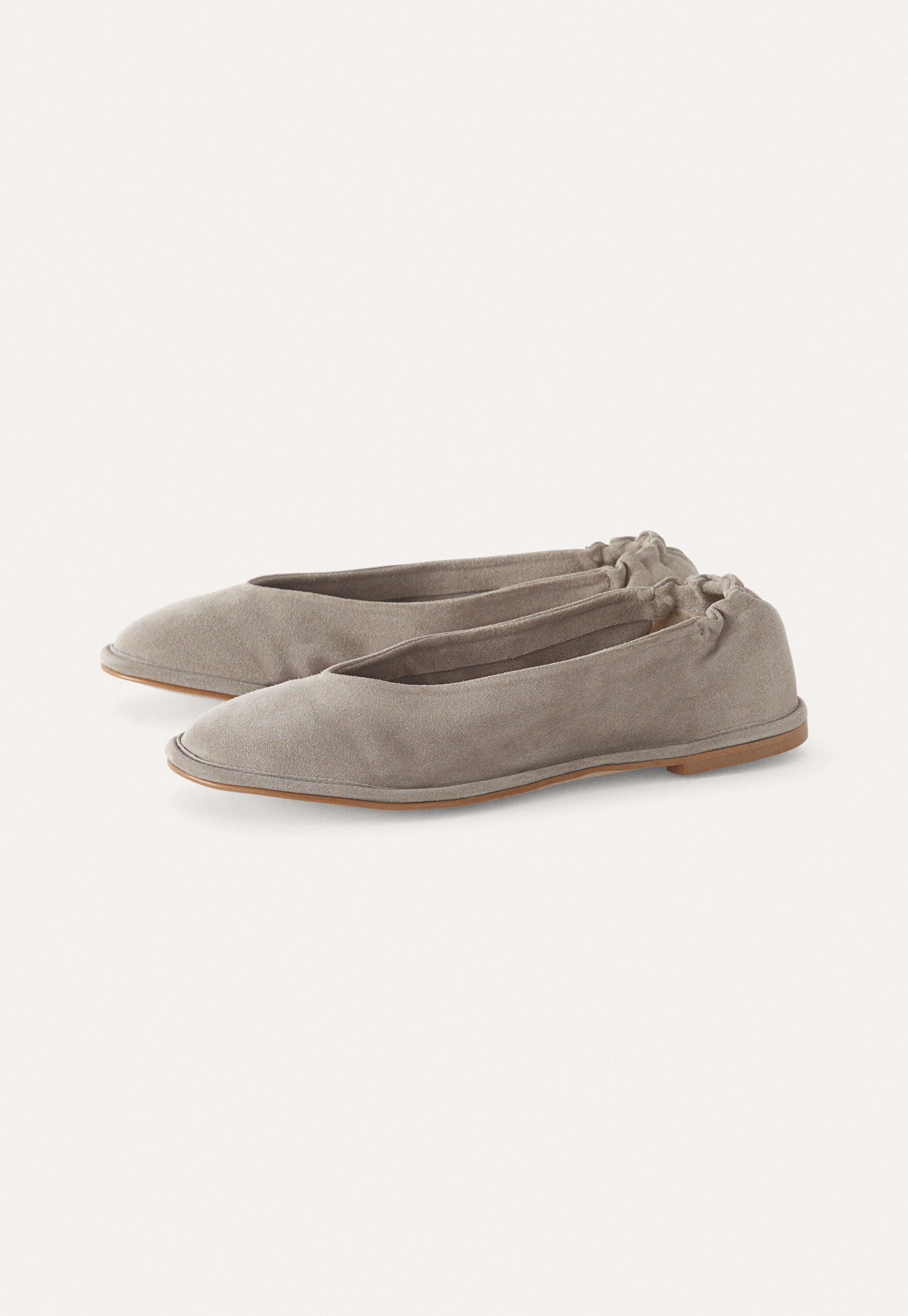 Ballet-style pumps