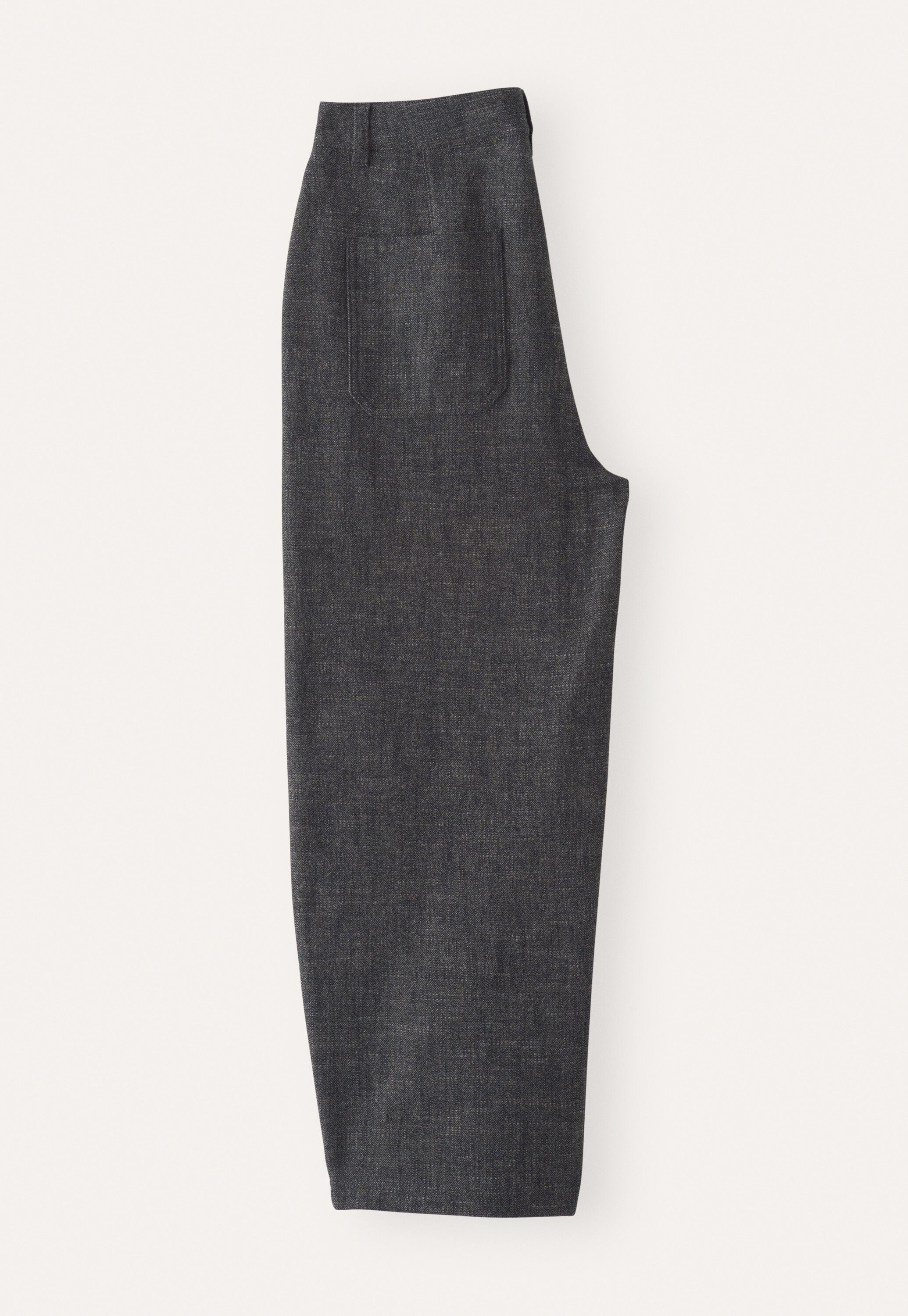 Barrel leg trousers