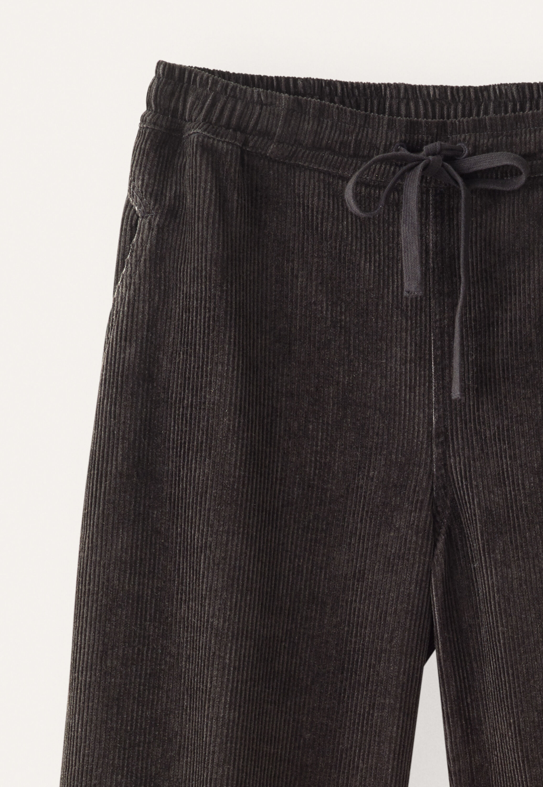 Tapered trousers