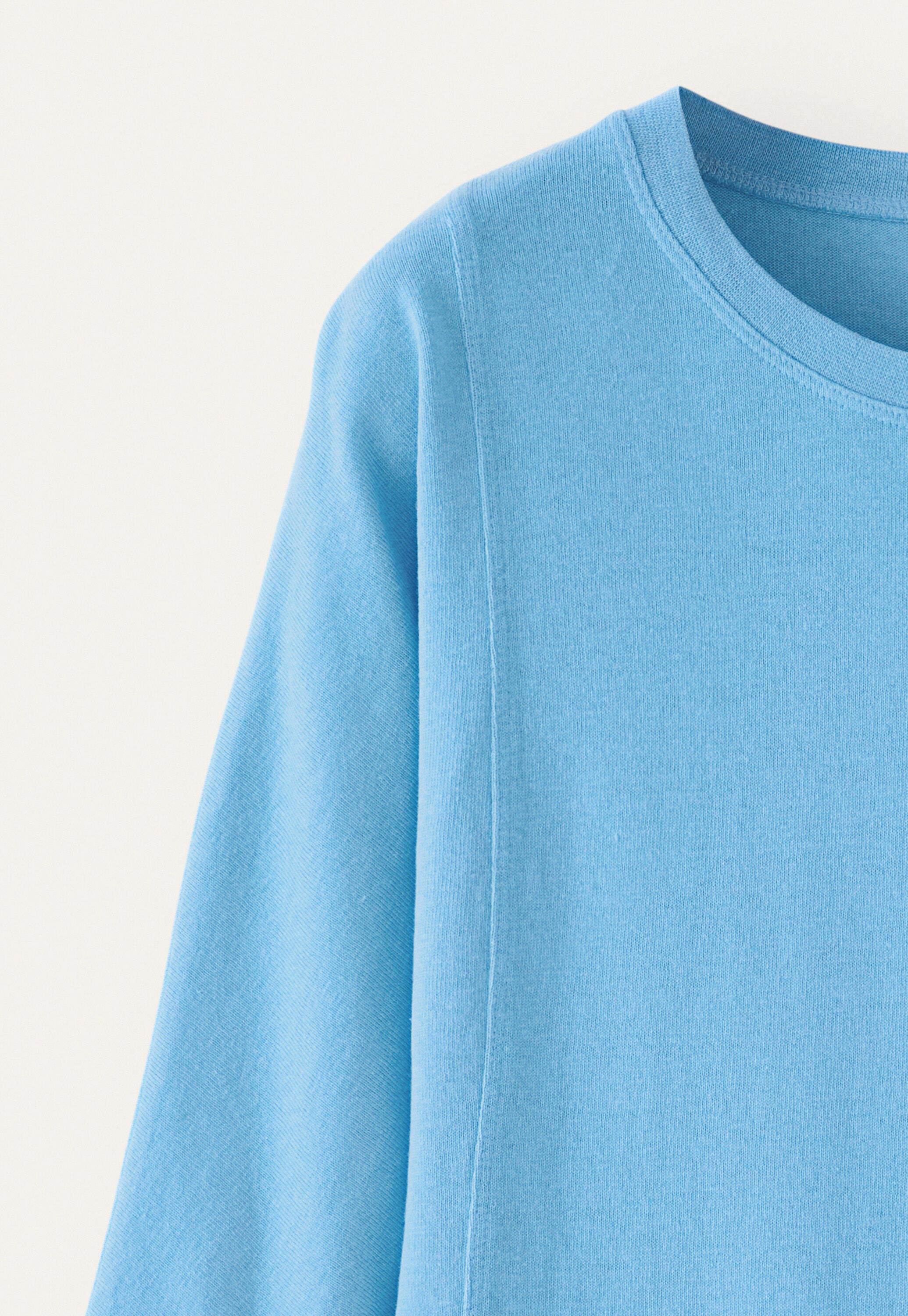 Panelled top