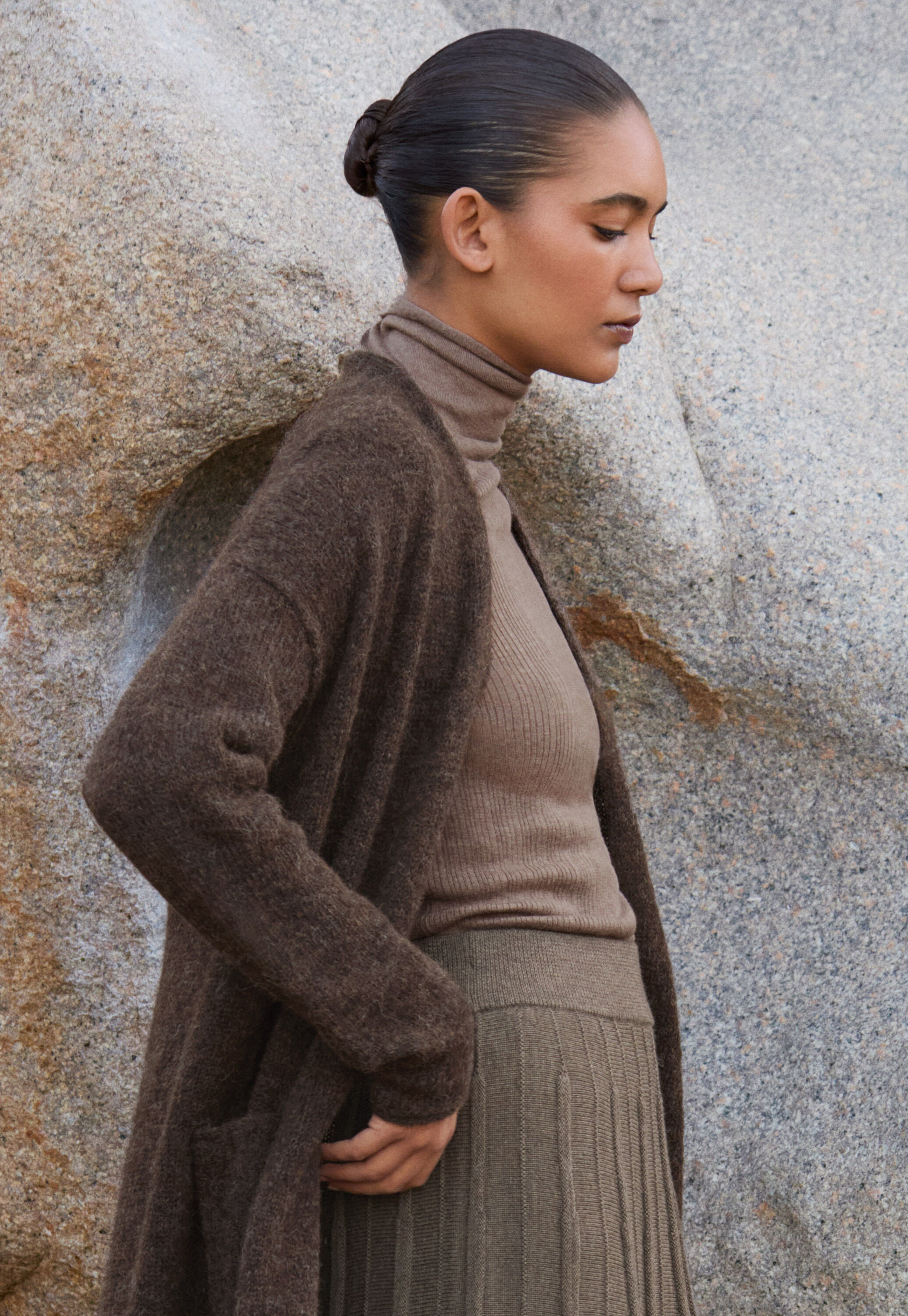 Edge-to-edge cardigan