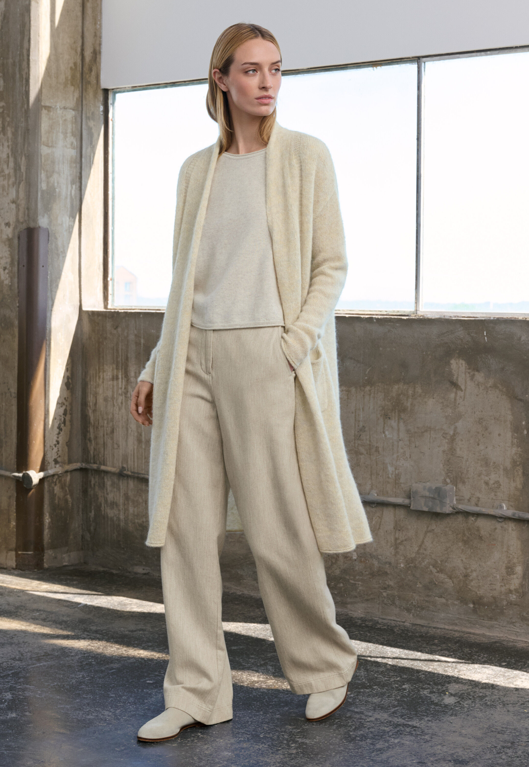 Edge-to-edge cardigan
