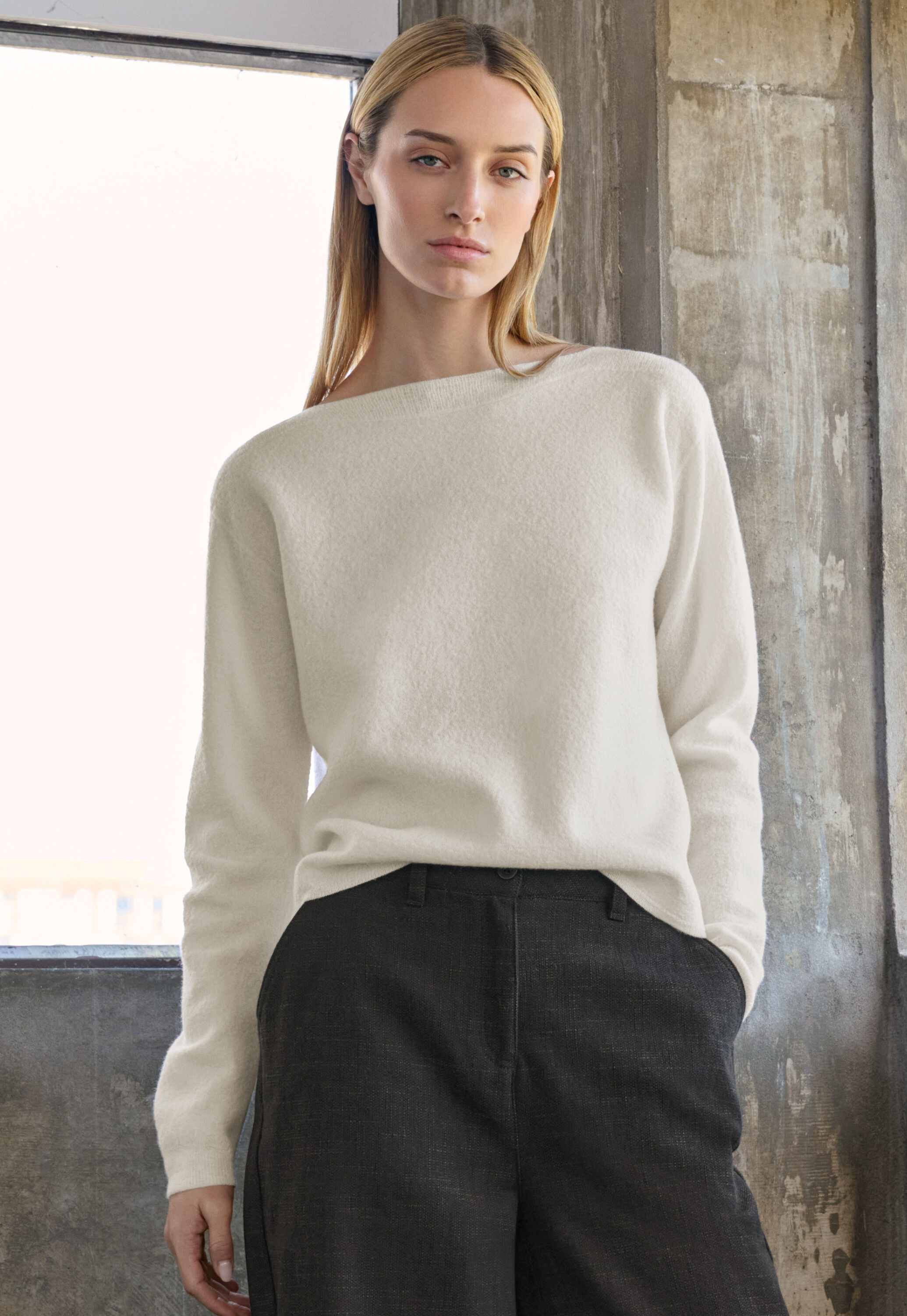Boxy sweater