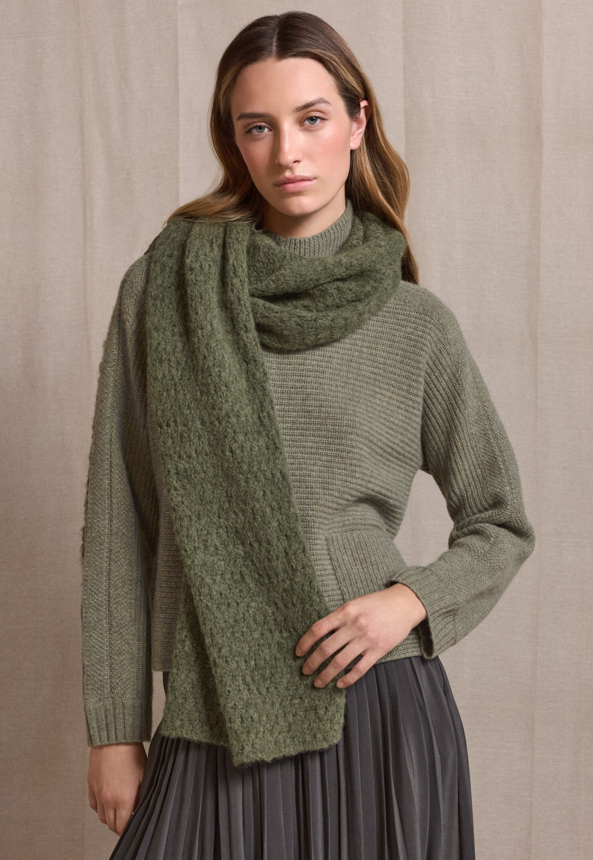 Knitted scarf