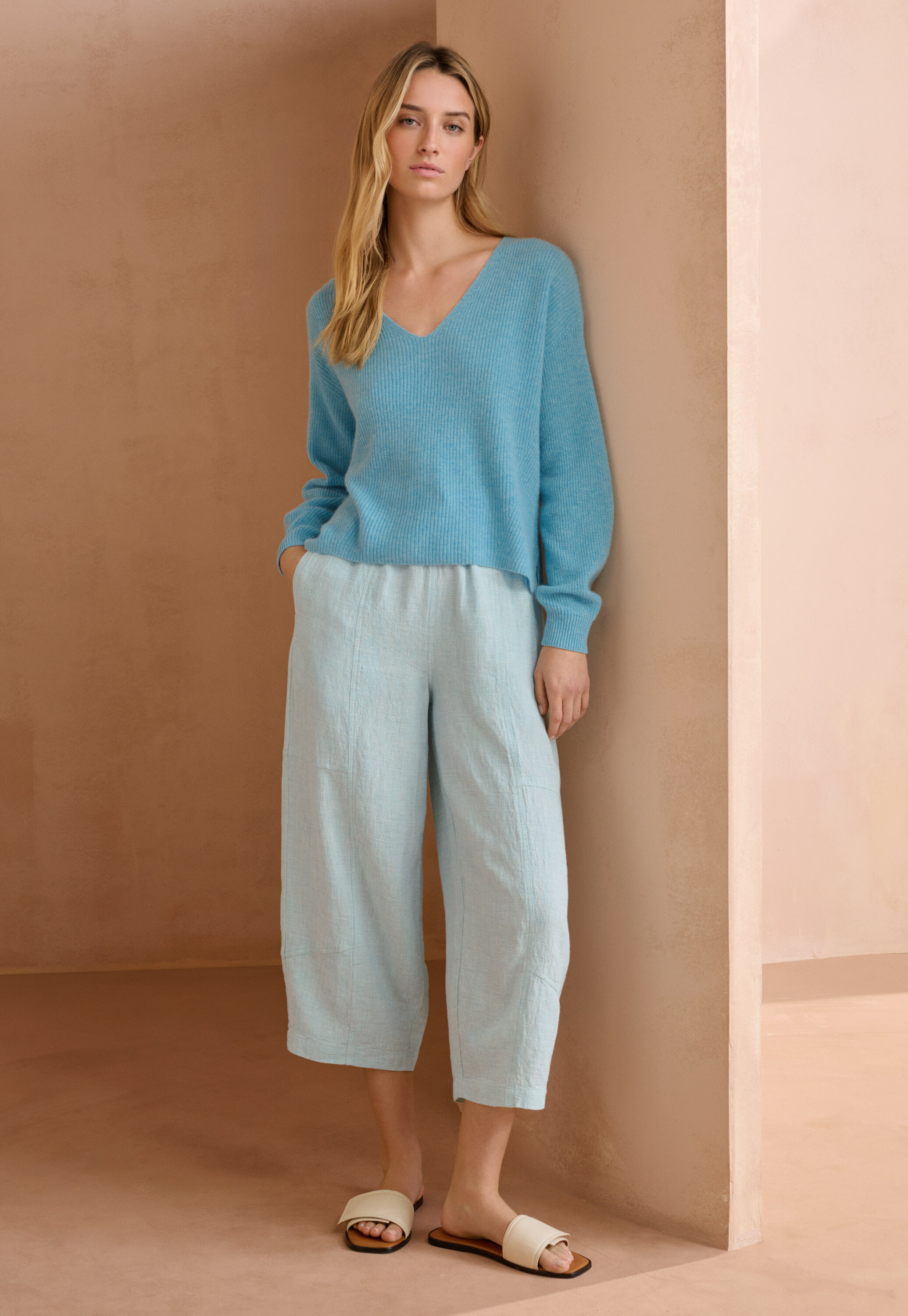 Drawstring trousers