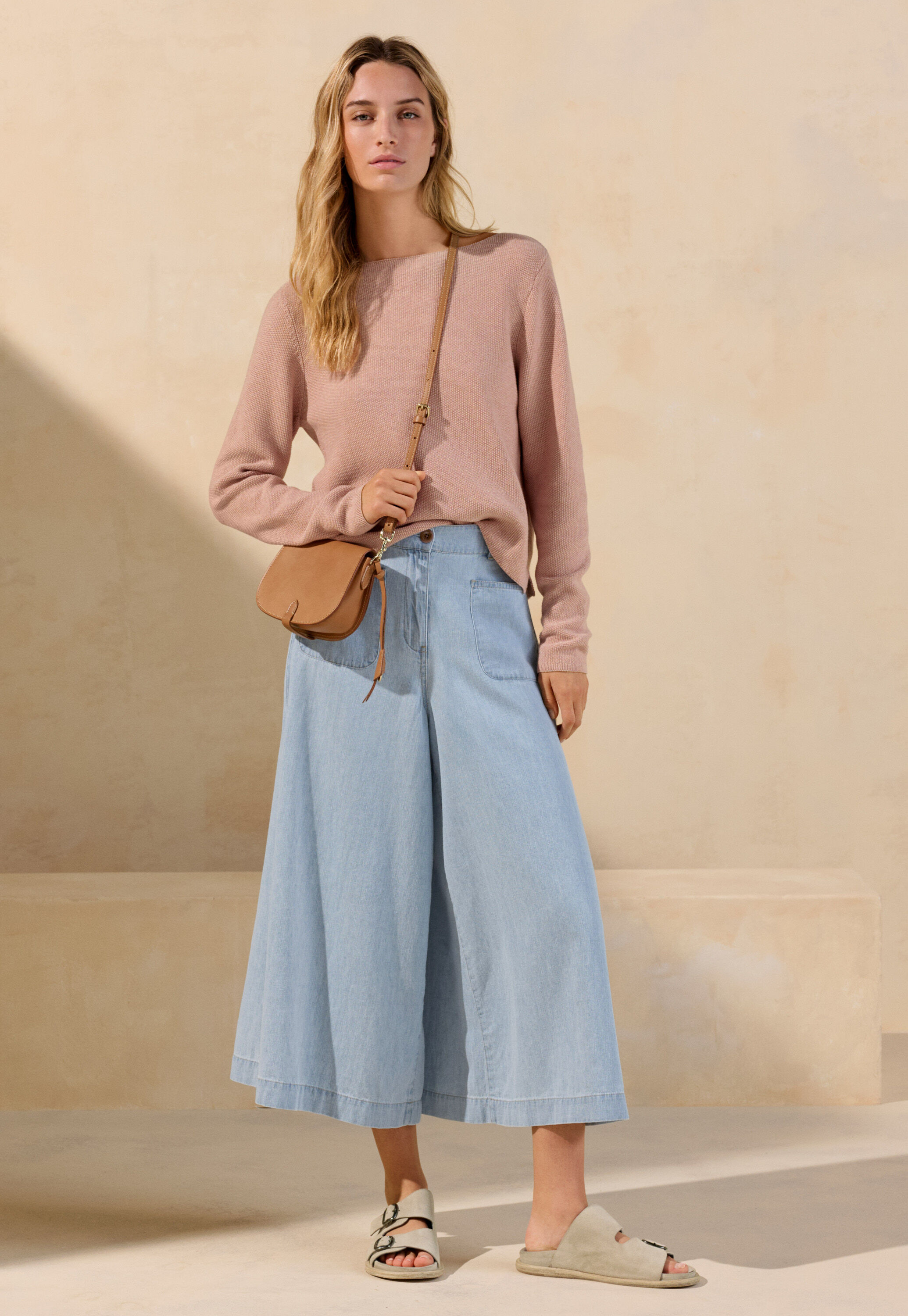 Boat-neck sweater