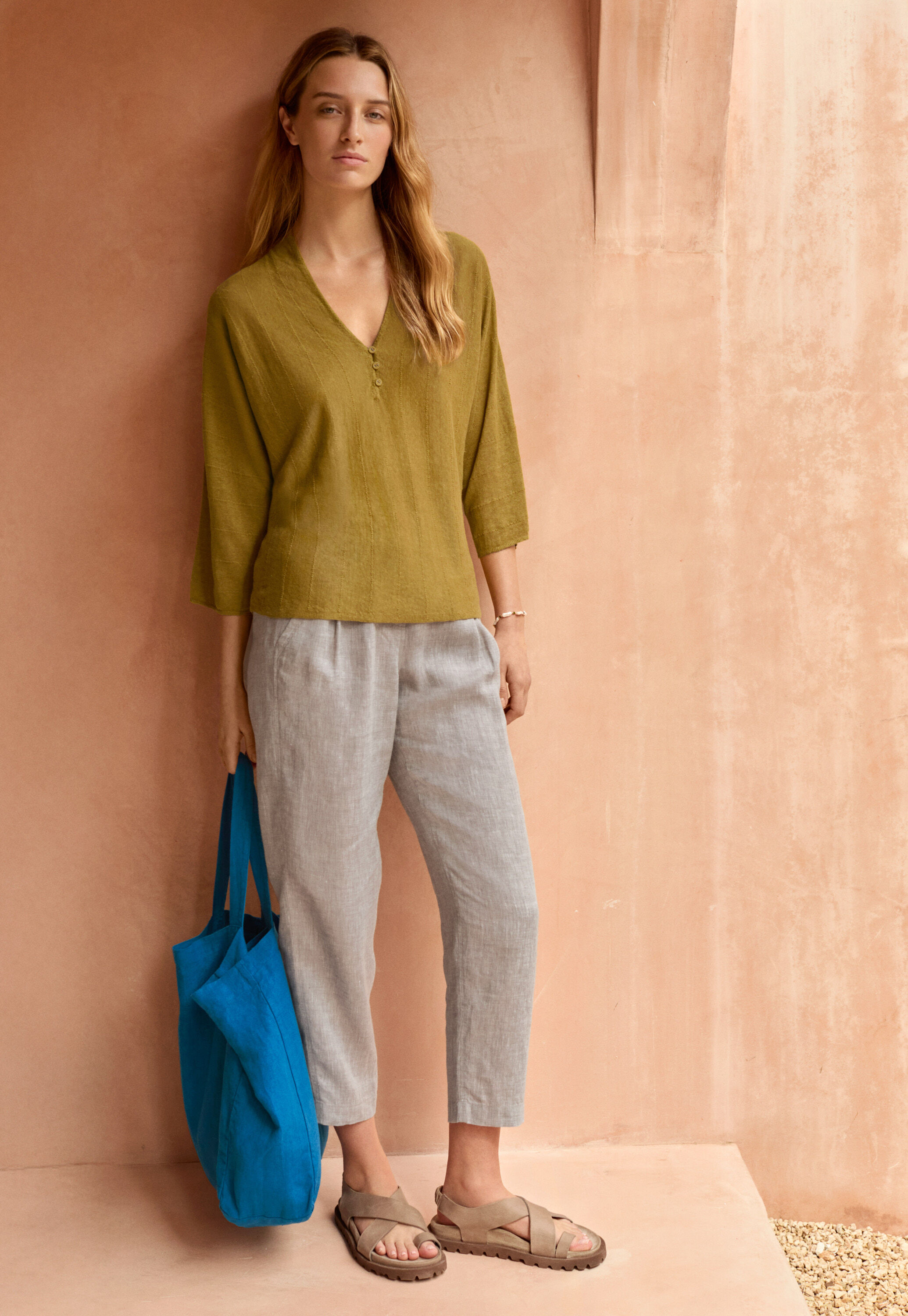 V-neck buttoned sweater